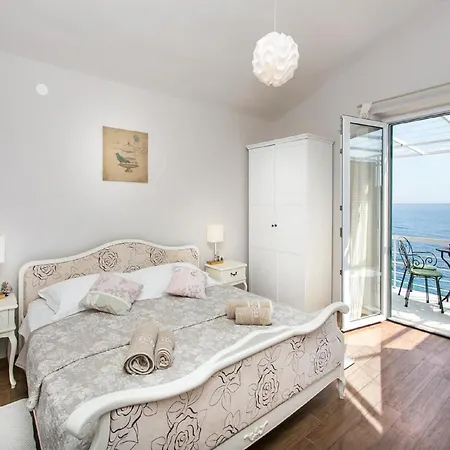 Mirjana - Two Bedroom With Balcony And Sea View Sunce * Mlini