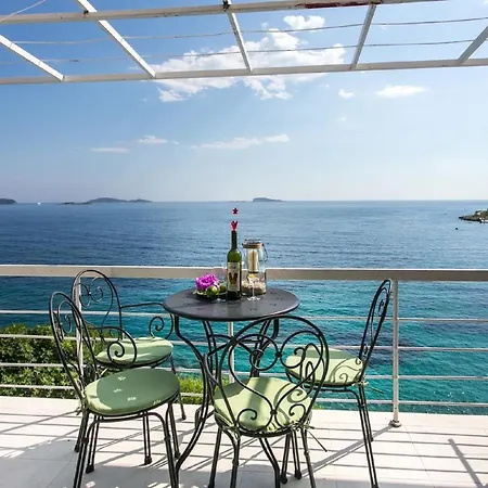 Mirjana - Two Bedroom With Balcony And Sea View Sunce